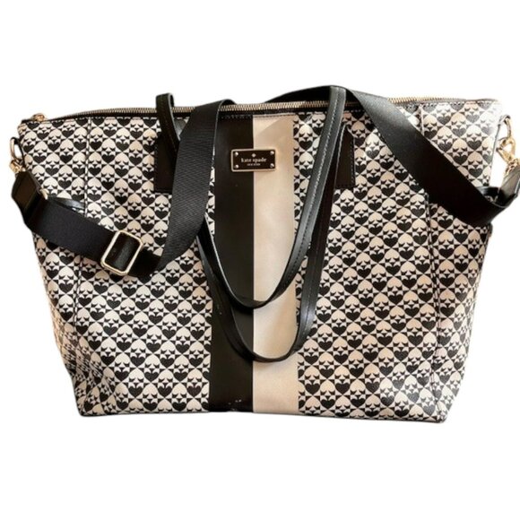 Kate Spade Adaira Baby Shoulder/Crossbody Bag Pebbled Vinyl Spade Print Blk/Wht - Picture 4 of 15